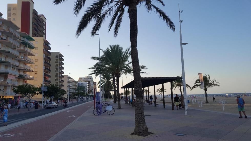 Hola Gandia Leilighet Eksteriør bilde